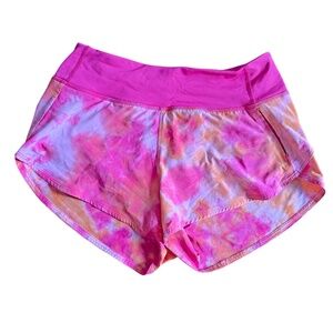 Outdoor Voices Hudson 2.5" Shorts - Pink Tie Dye - Size Medium